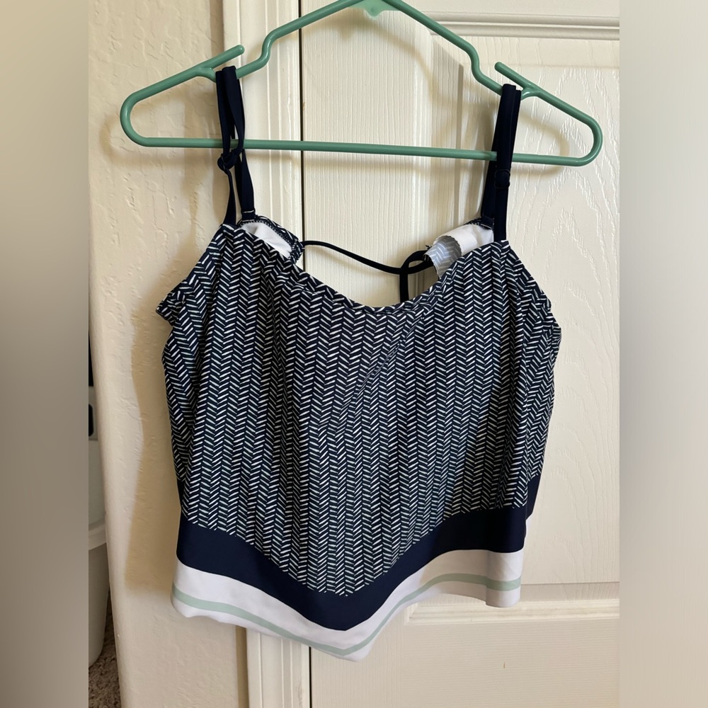 Women’s Swim Top